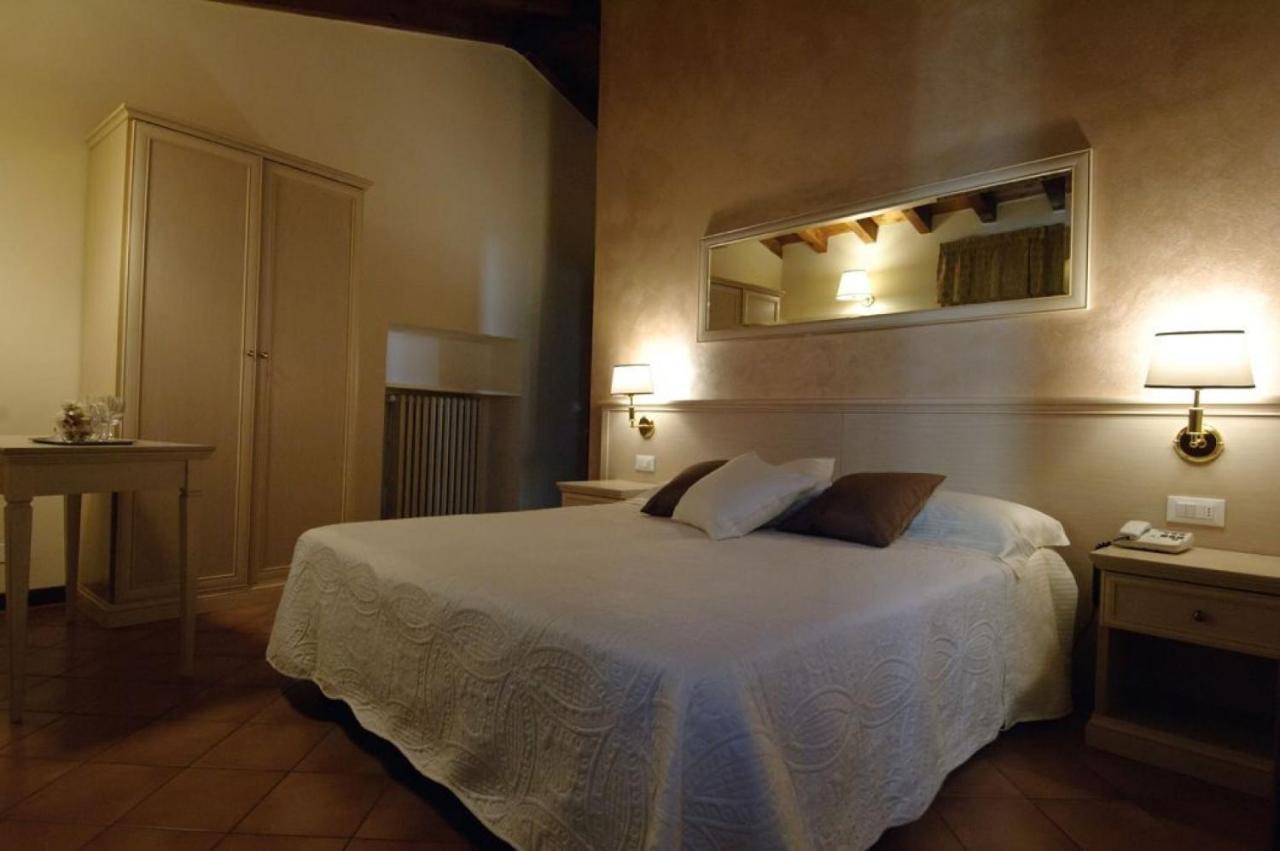 Albergo Cavallino 10 Toscolano-Maderno Exterior foto